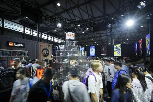 2025全面展现全人群、全价位、全球化战略布局开元棋牌布鲁可携新品类、新系列、新产品亮相WF(图5)